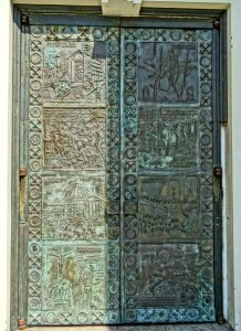 Door entrance architecture