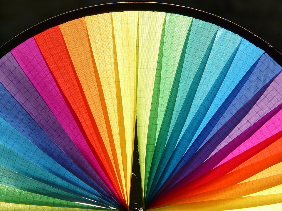 Color district round