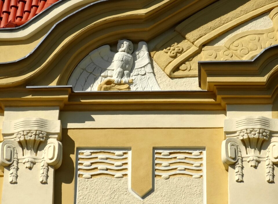 Relief architectural detail