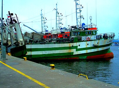 Ships commercial fishing vessels fishing photo