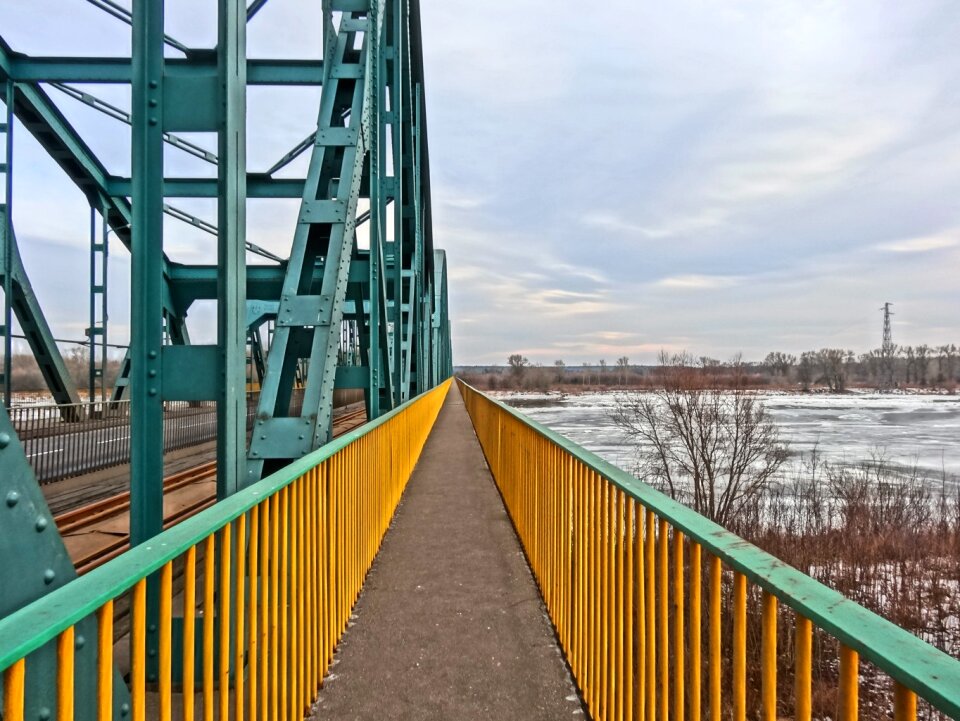 Crossing infrastructure perspective