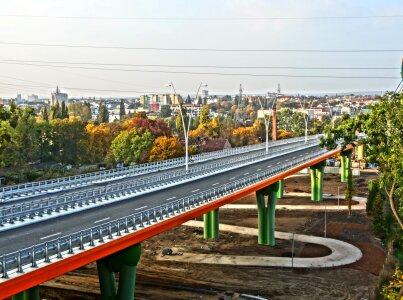 Crossing infrastructure structure