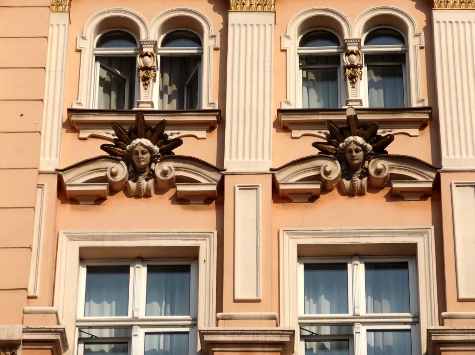 Architecture facade sculptures