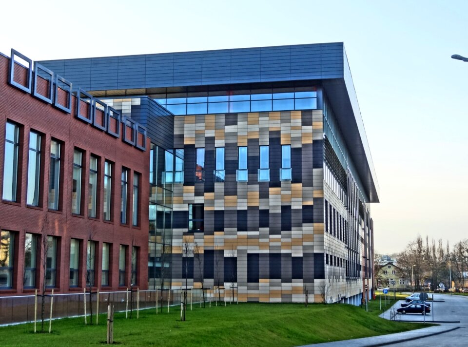 University facade modern