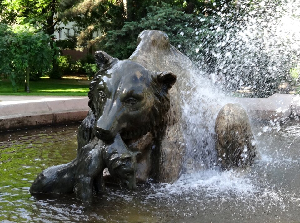 Sculpture statue water
