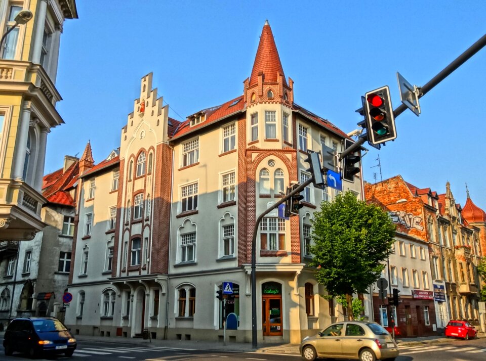 Building house facade