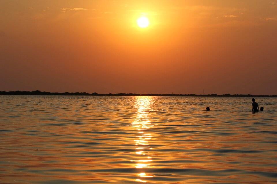 Beach landscape horizon photo