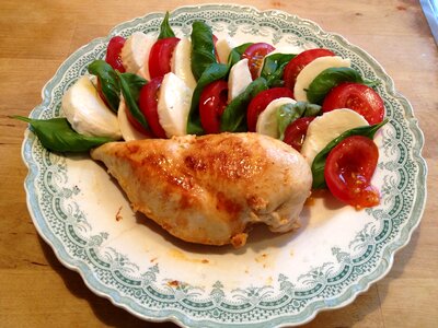 Summer basilique tomato