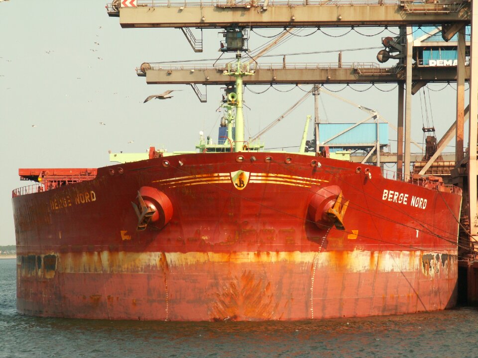 Ship terminal harbor