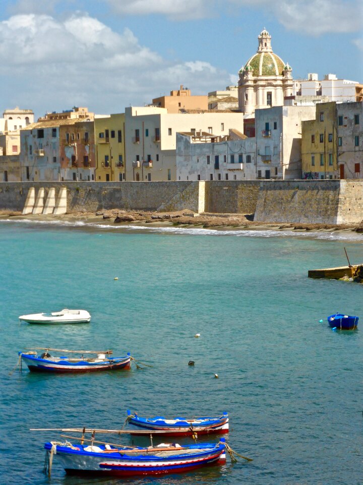 Wall seaside scenery