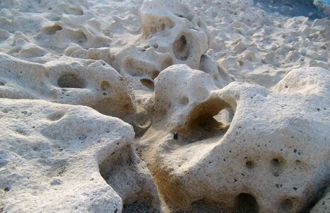 Structure coast ocean