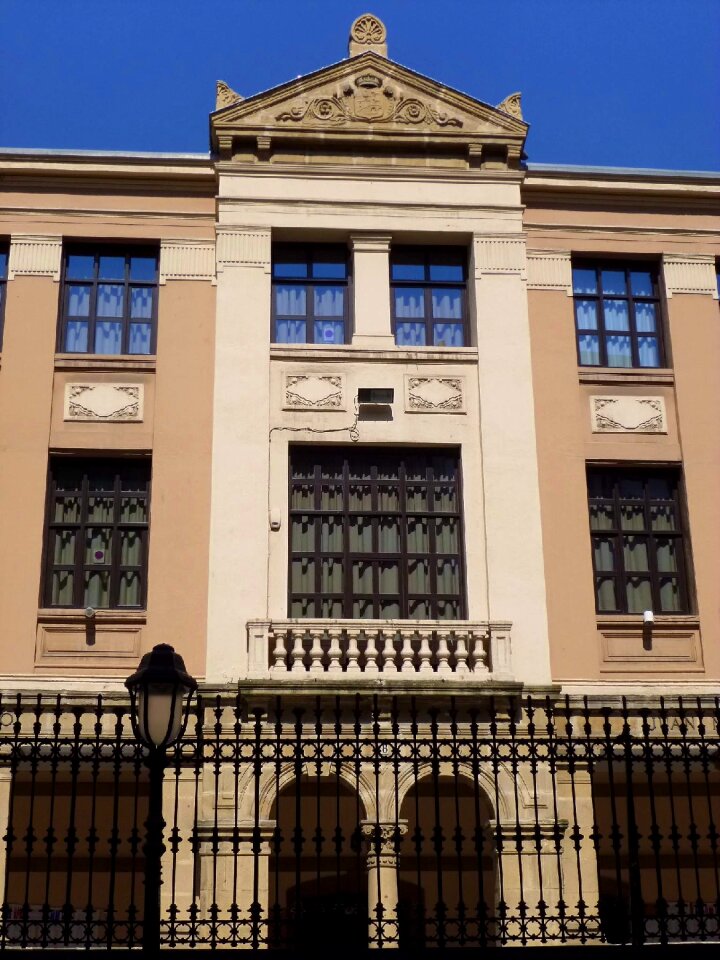 Building classic historic