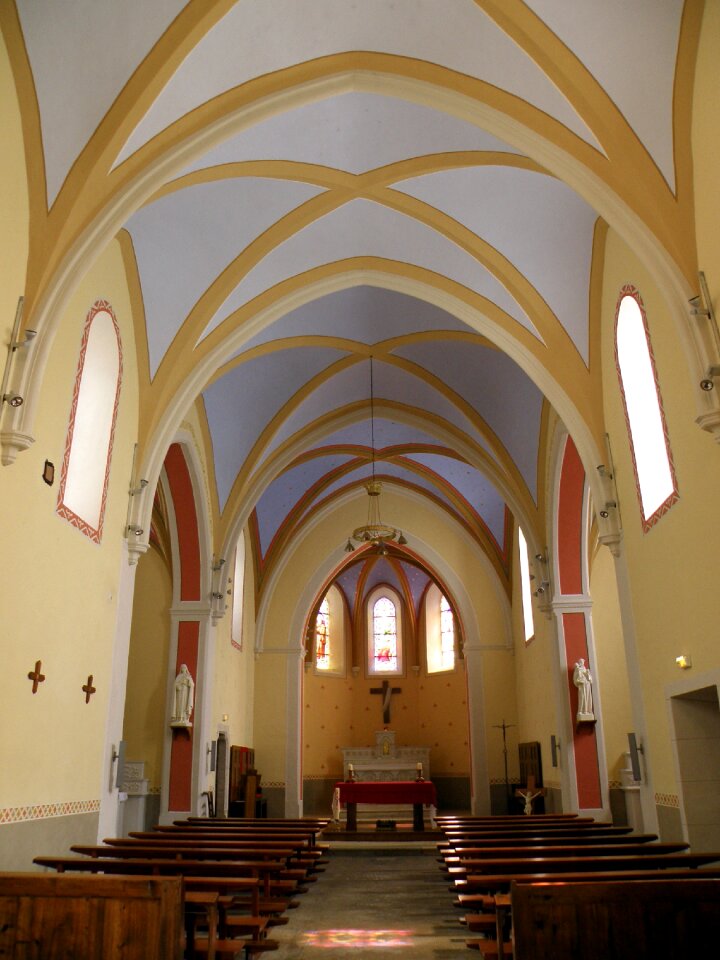 Building france religious