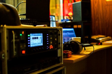 Recording amplifier studio photo