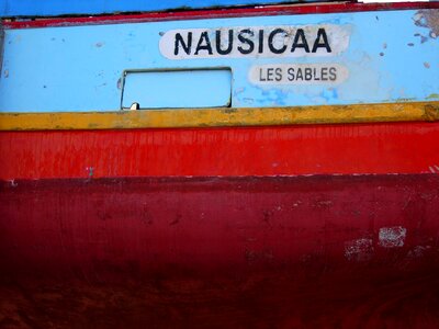 Trawler docks fishing