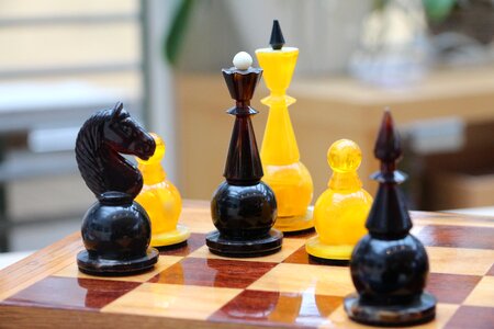 Chess game king lady photo