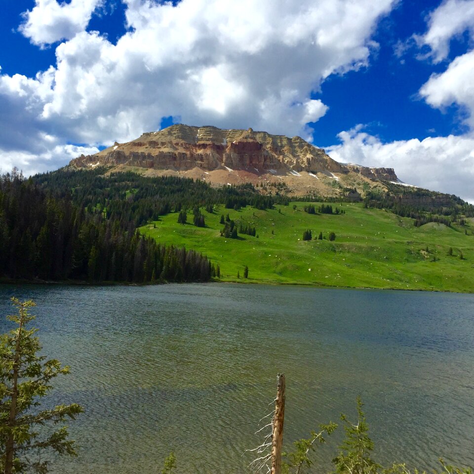 Lake montana