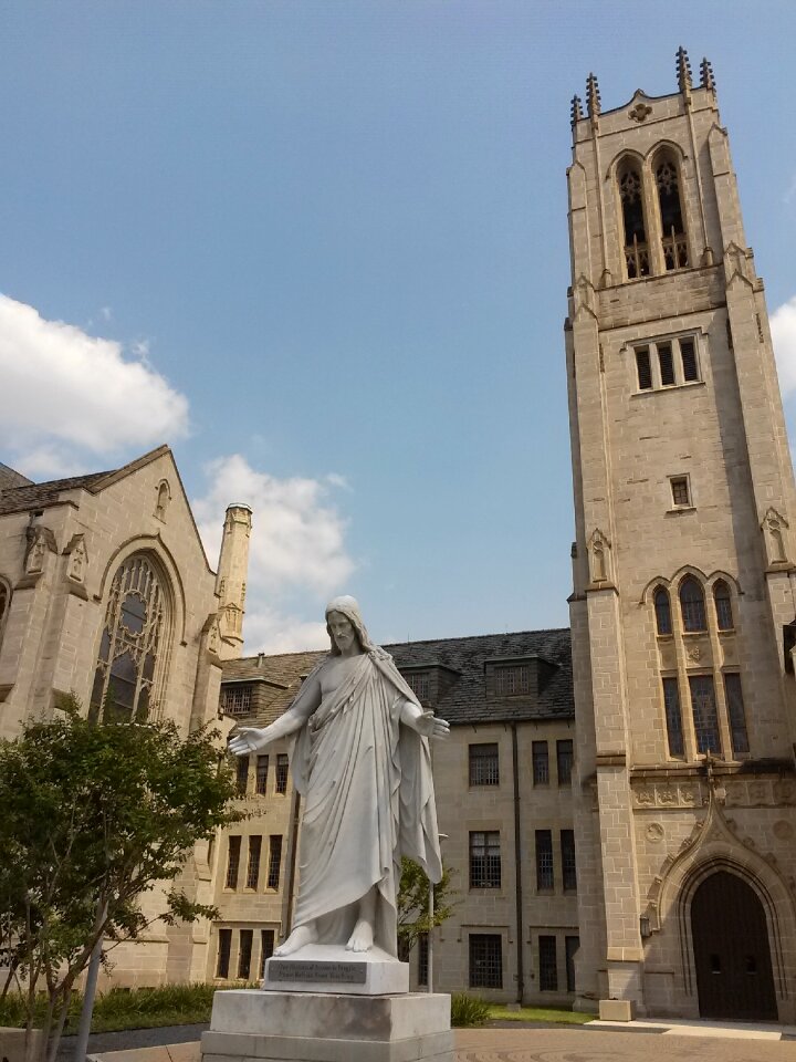 Architecture city church icon