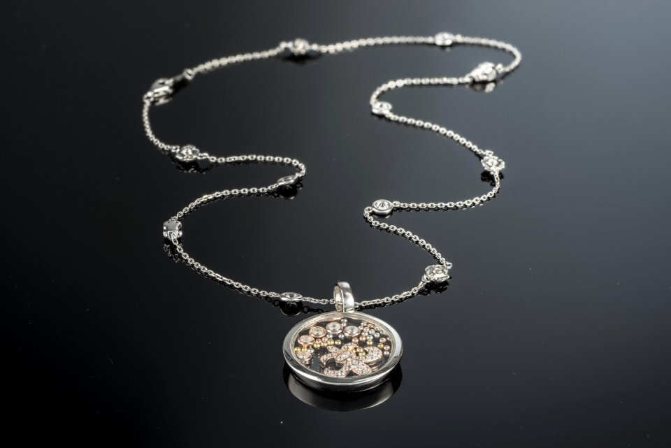 Chain crystal silver