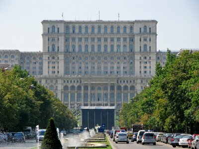 World record construction big building huge