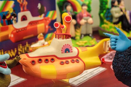 Yellow submarine the beatles toy photo