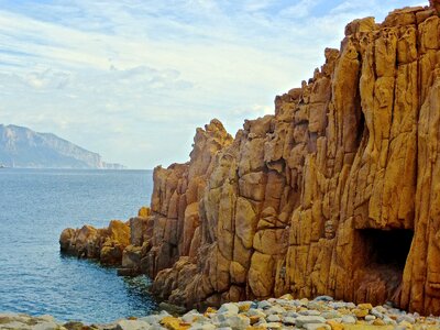 Sandstone cliff scenery photo