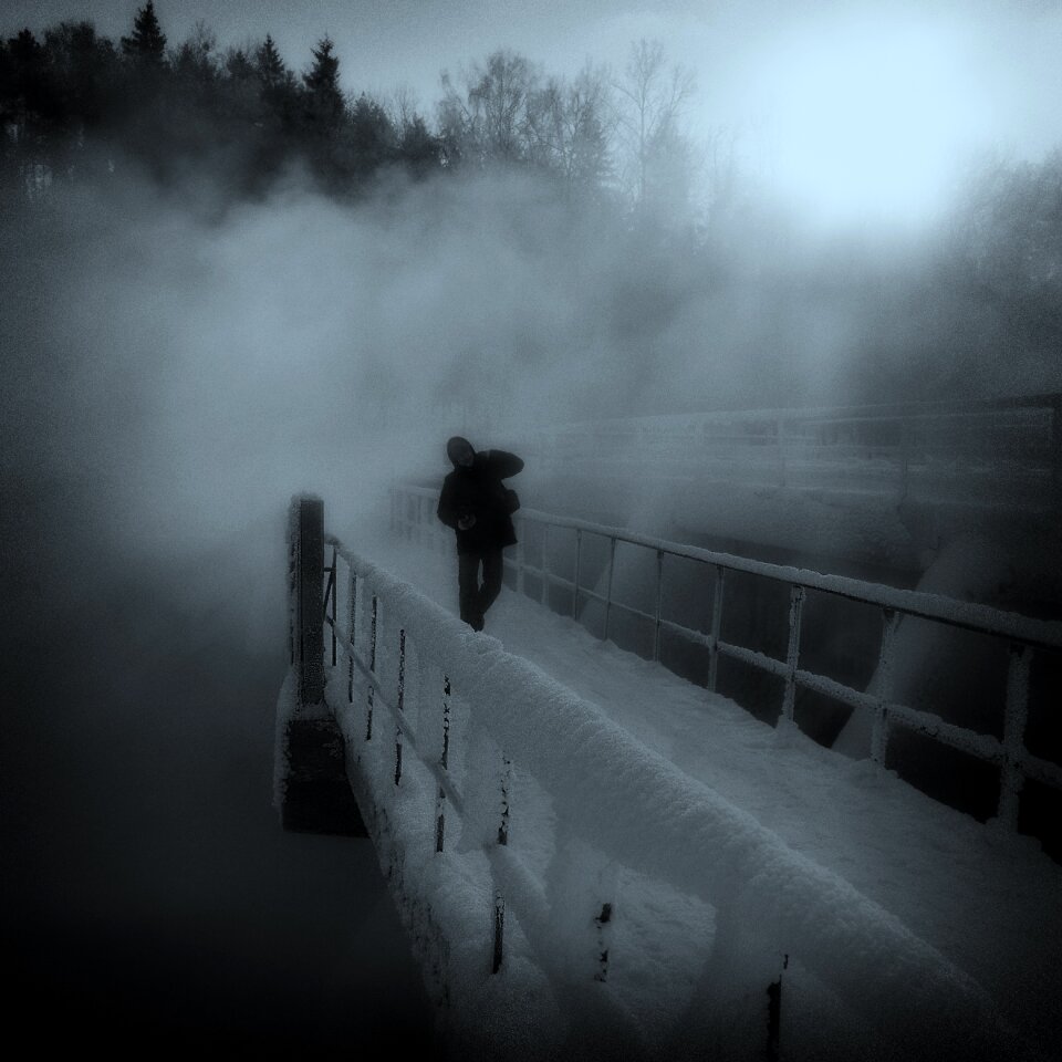 Bridge snow freezing