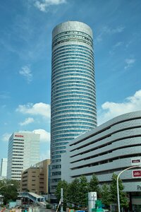 Tower shin-yokohama building