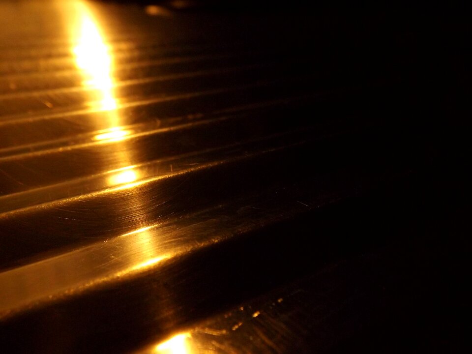 Light contrasts shadow orange