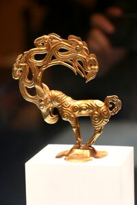 Tang dynasty museum gold
