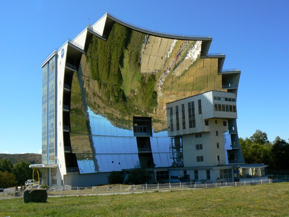 France roussillon solar energy