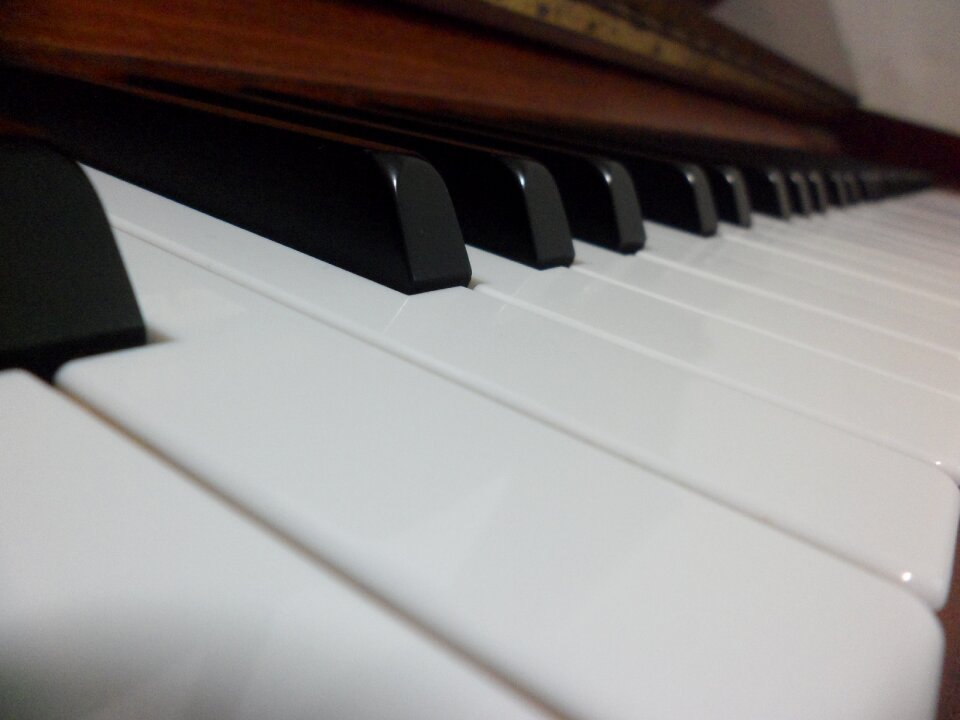 Instrument music keyboard
