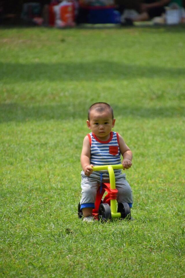 Ride cyclist green learning