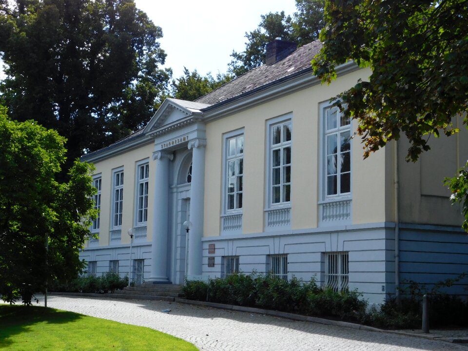 Hanseatic city of lübeck registry office transliterated villa