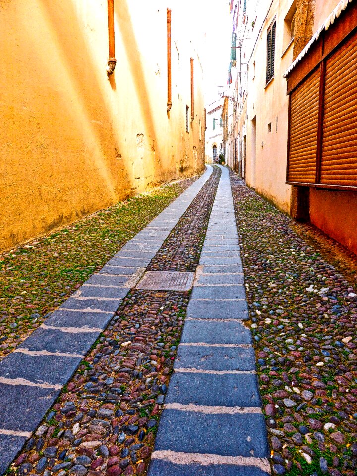 Cobblestones backstreet walkway photo