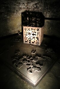 Exhibition art sculpture
