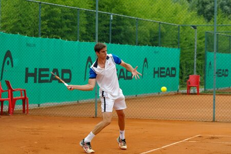Clay court ball