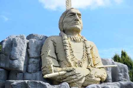 Denmark billund indianin sculpter
