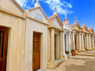 Row monuments brown tomb