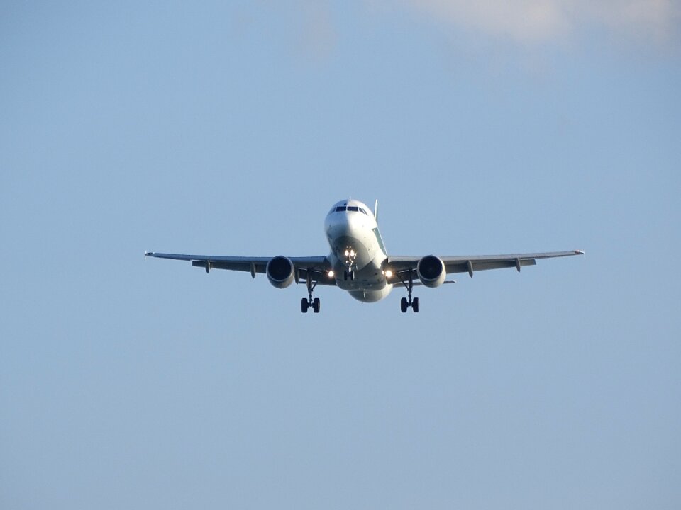 Aircraft transport flight