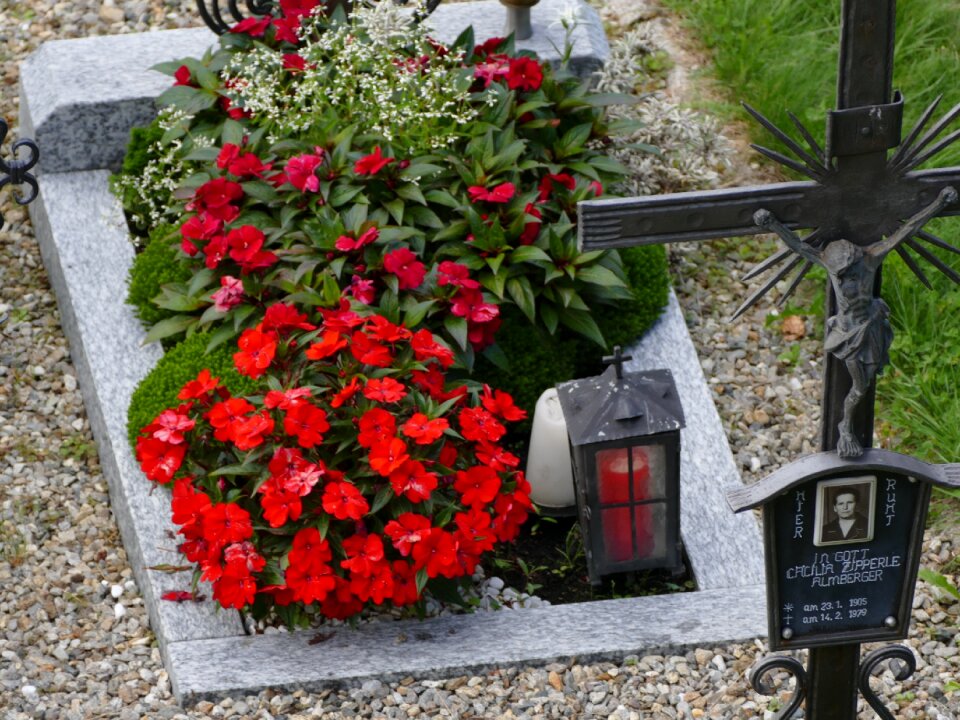 Austria god's acre mourning