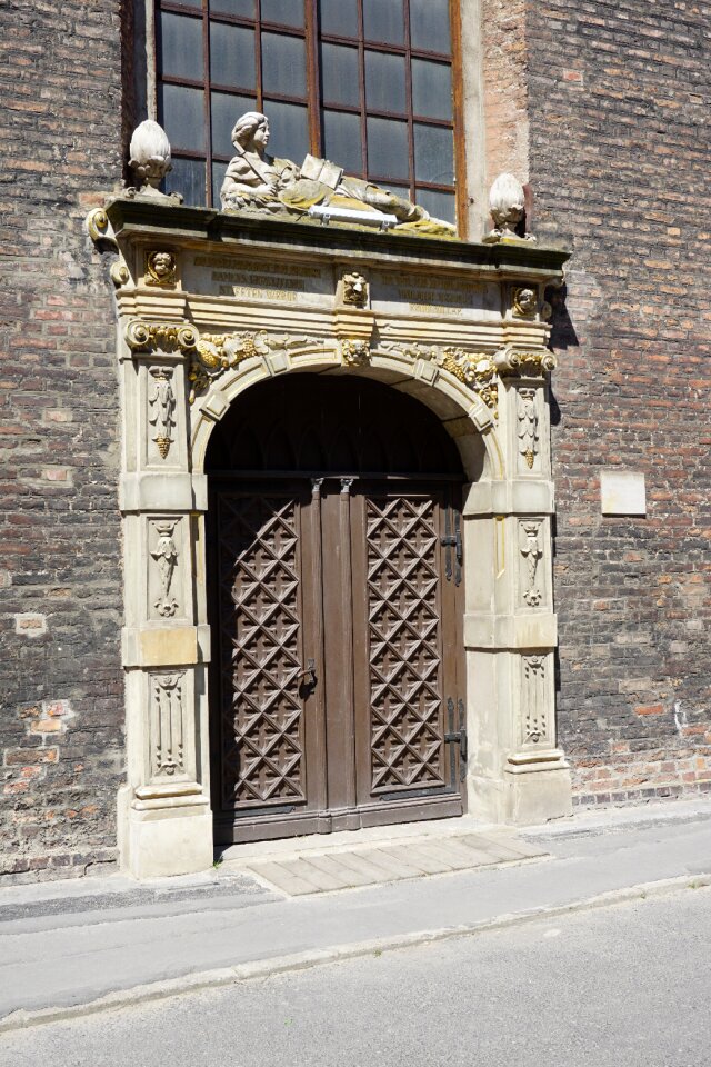 Gdańsk portal church