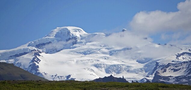 Massif volcanic landscape iceland photo