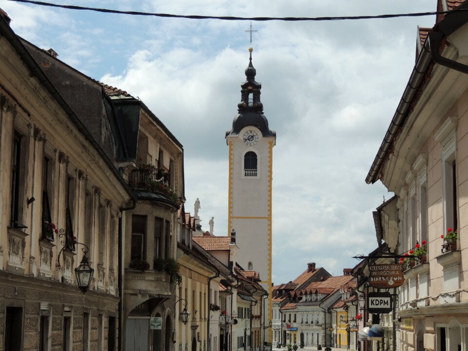 Center street old town
