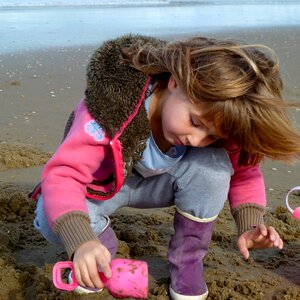 Beach pink play
