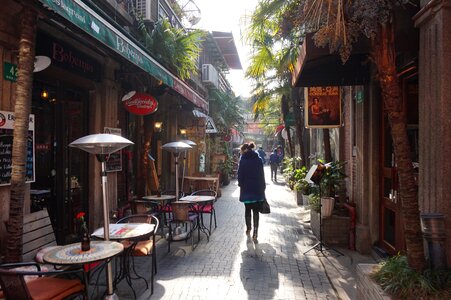 Tien zu fang landscape alley
