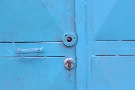 Blue lock closed