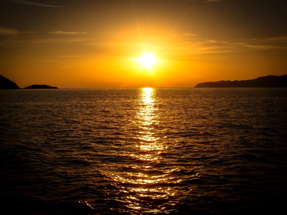 Abendstimmung setting sun sun and sea
