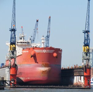 Shipyard port elbe