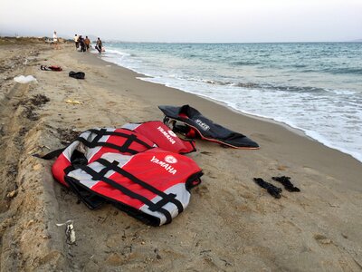 Greece leave flights